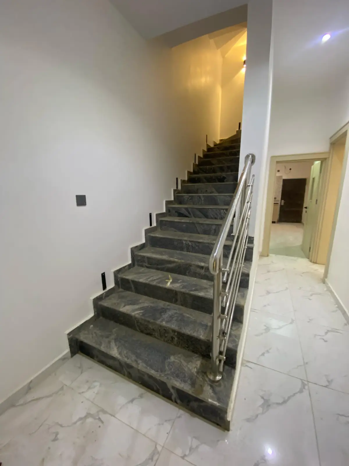 House for sale - Image 7