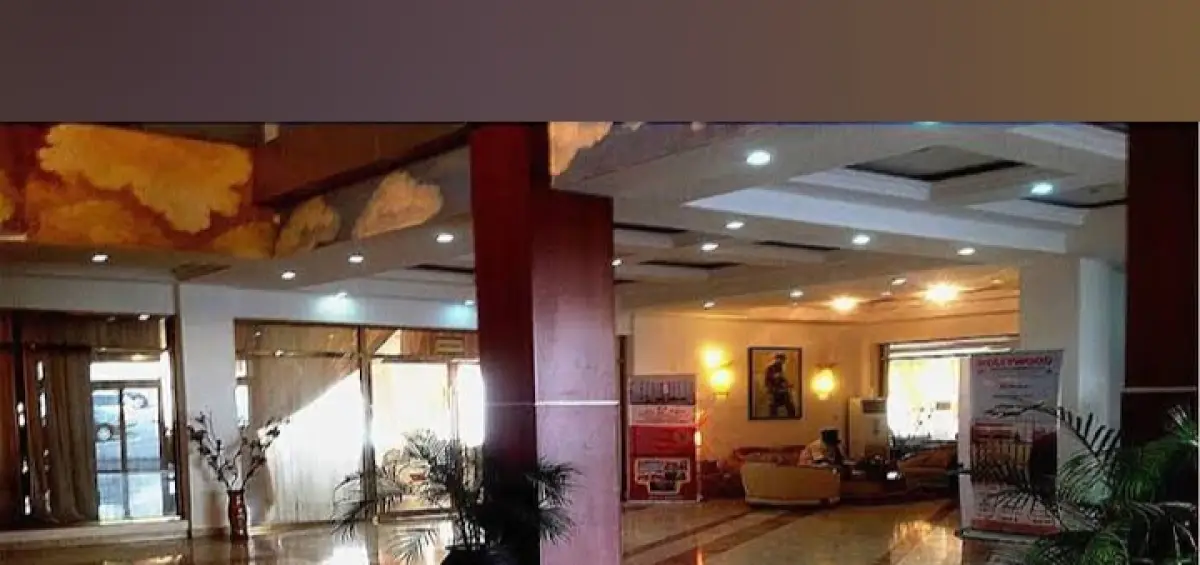 EXCLUSIVE LUXURY HOTEL FOR SALE - Image 1