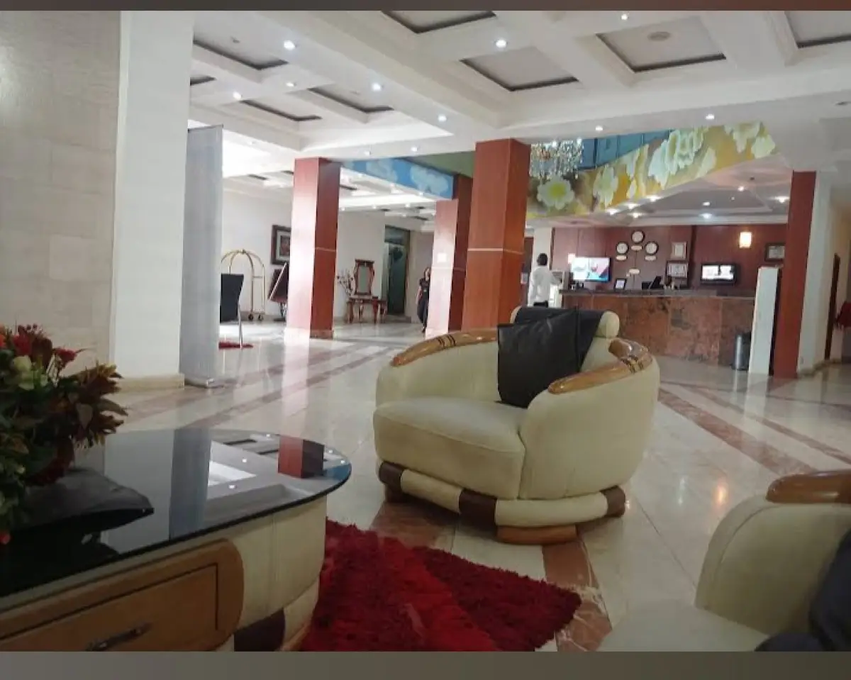 EXCLUSIVE LUXURY HOTEL FOR SALE - Image 6