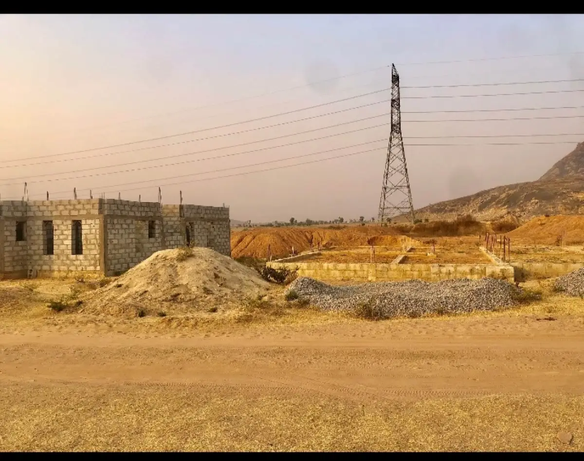 Estate plot for sale - Image 4