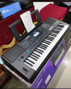 Yamaha keyboard PSR-E473