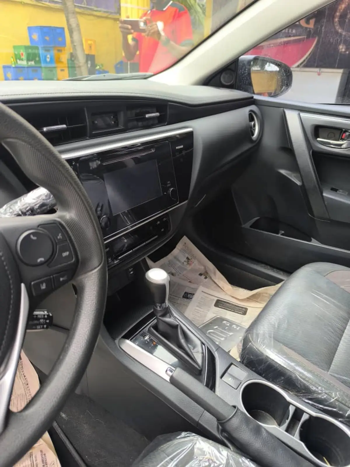 TOKS TOYOTA COROLLA LE 2017 MODEL - Image 4