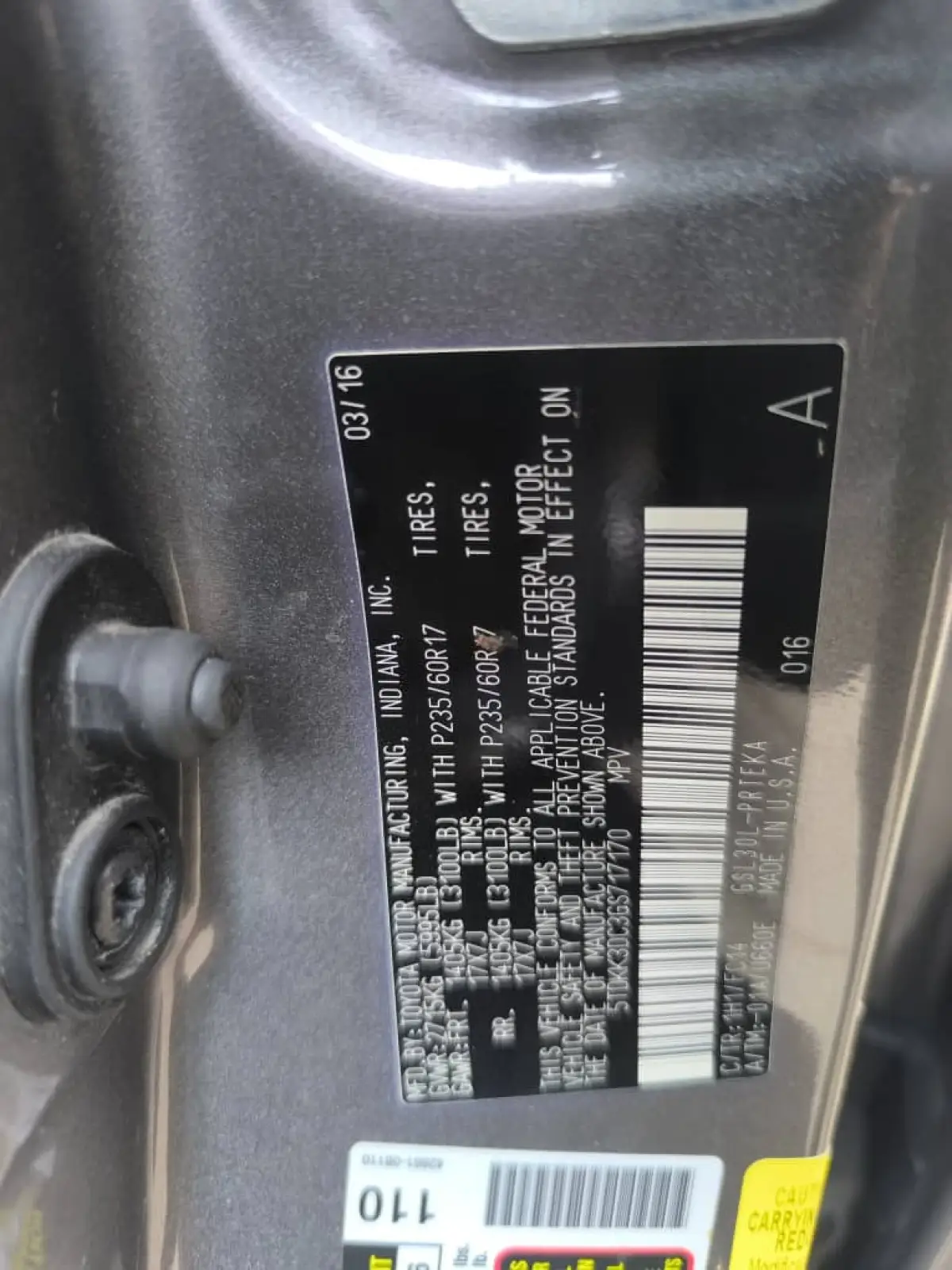 TOKS TOYOTA SIENNA LE 2016 MODEL - Image 8