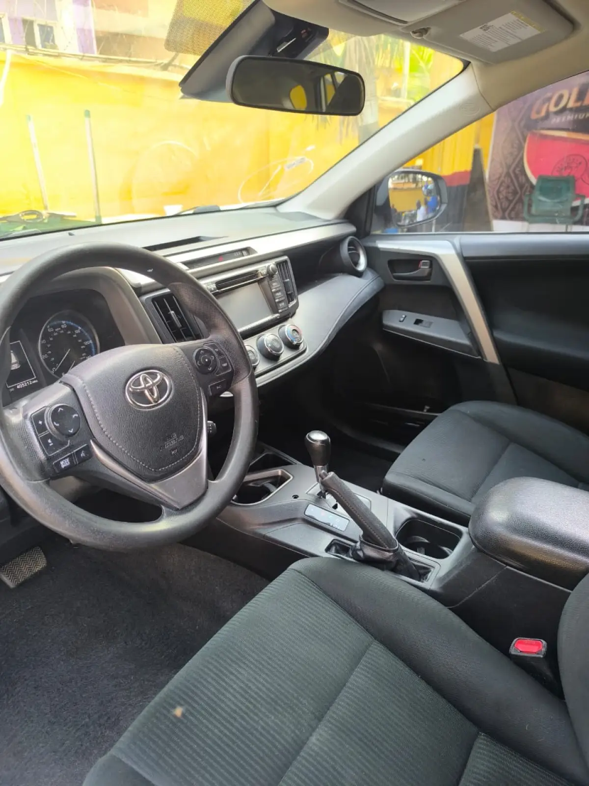 TOKS TOYOTA RAV4 LE 2017 MODEL - Image 4