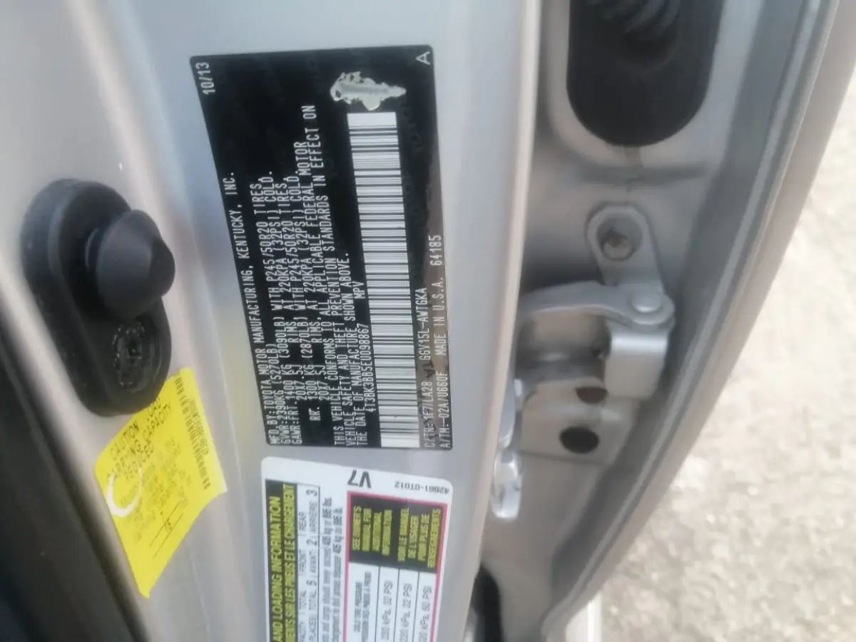 TOKS TOYOTA VENZA XLE 2014 MODEL FULL OPTION - Image 8