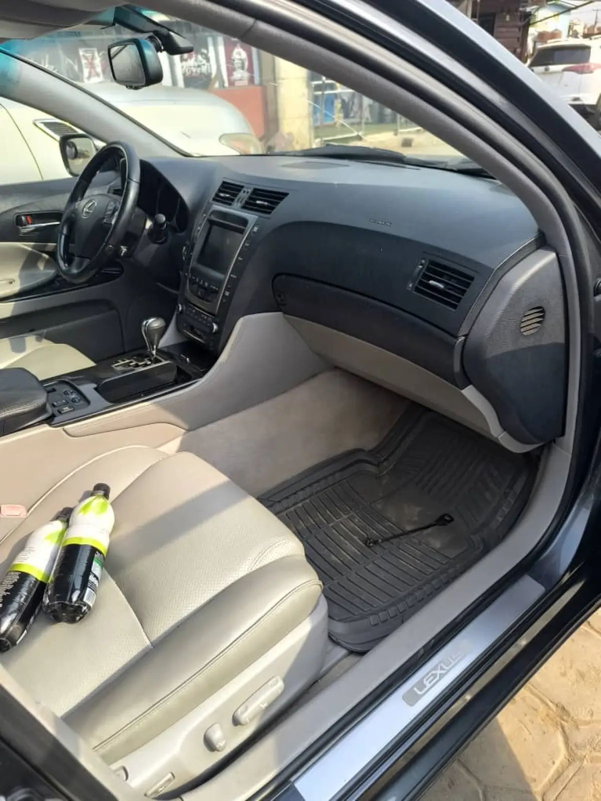 NEATLY USED LEXUS GS300 2005 MODEL FULL OPTION - Image 5