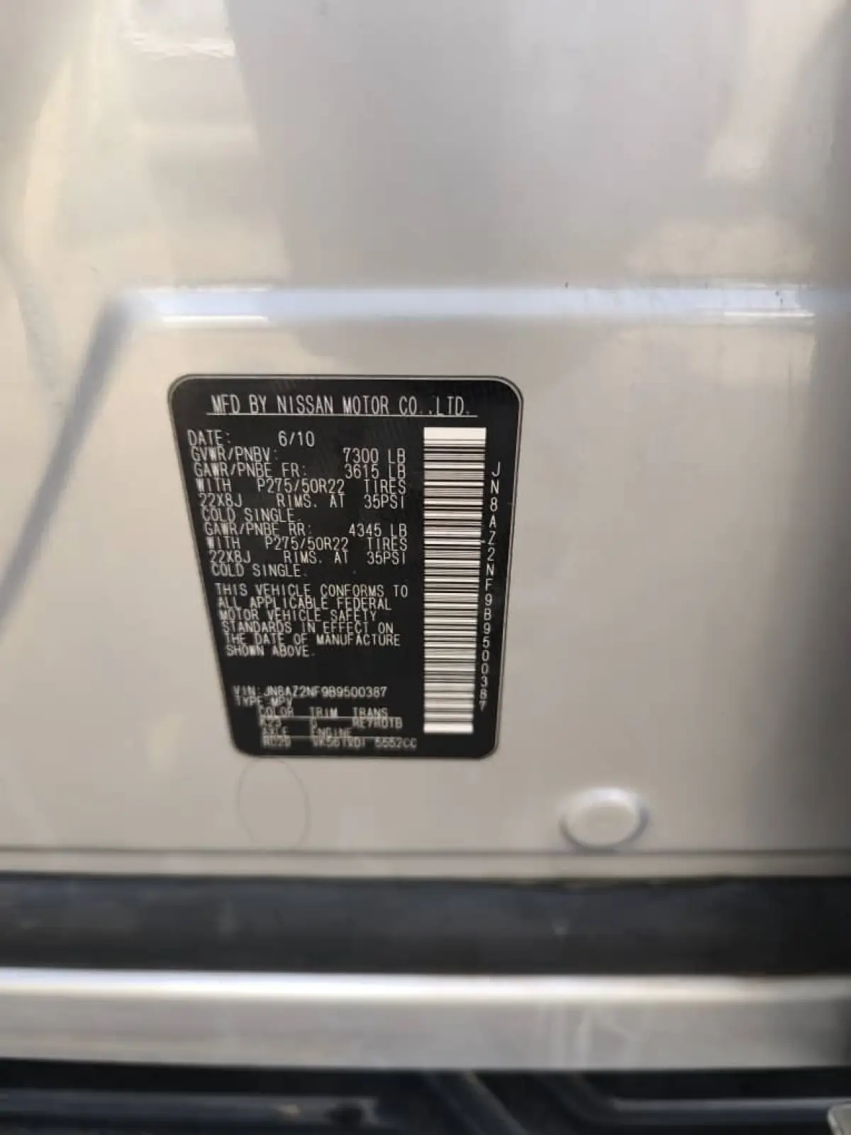 NEATLY USED INFINITI QX56 2010 MODEL FULL OPTION - Image 9