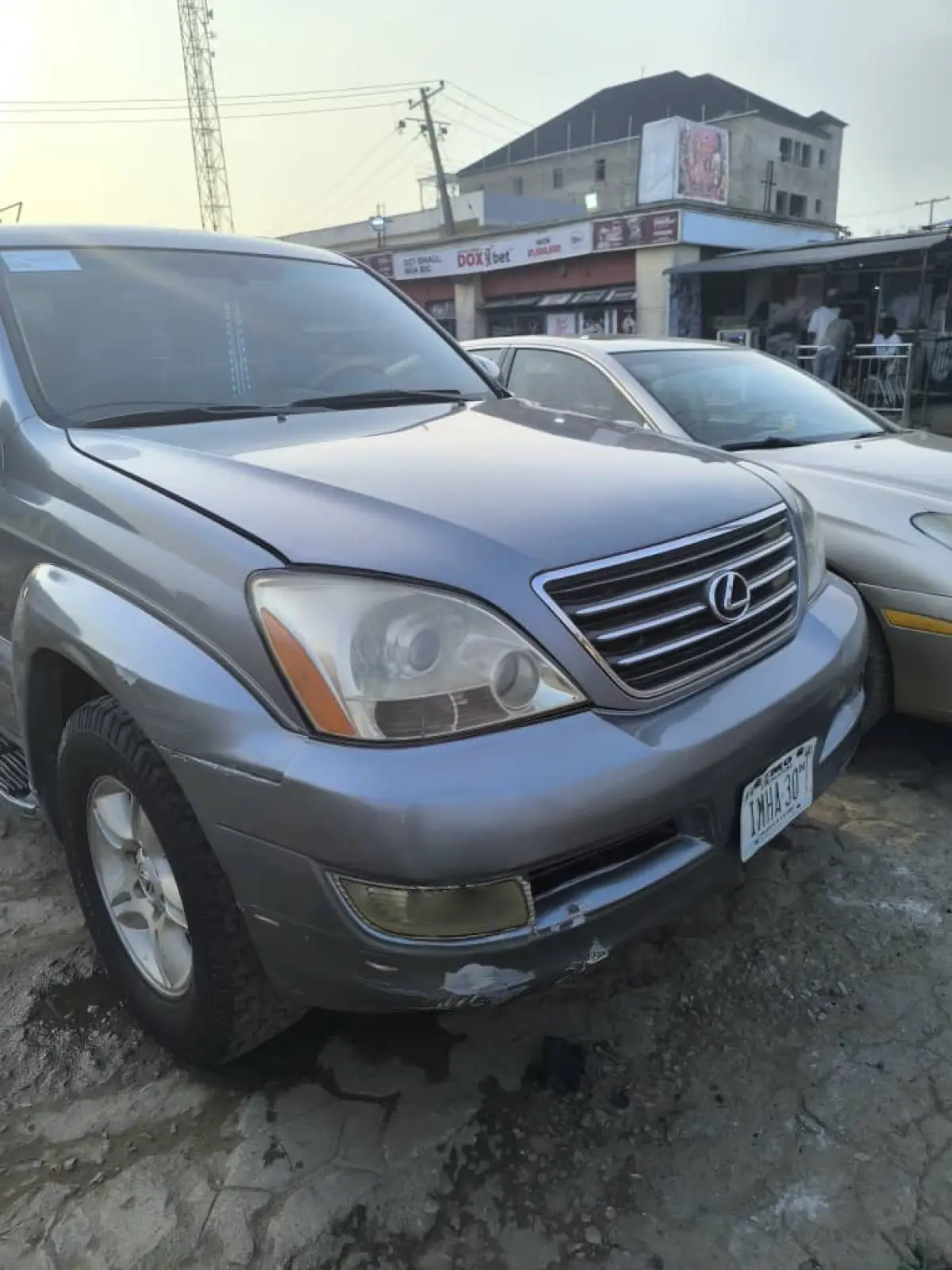 NEATLY USED LEXUS GX470 2005 MODEL - Image 1