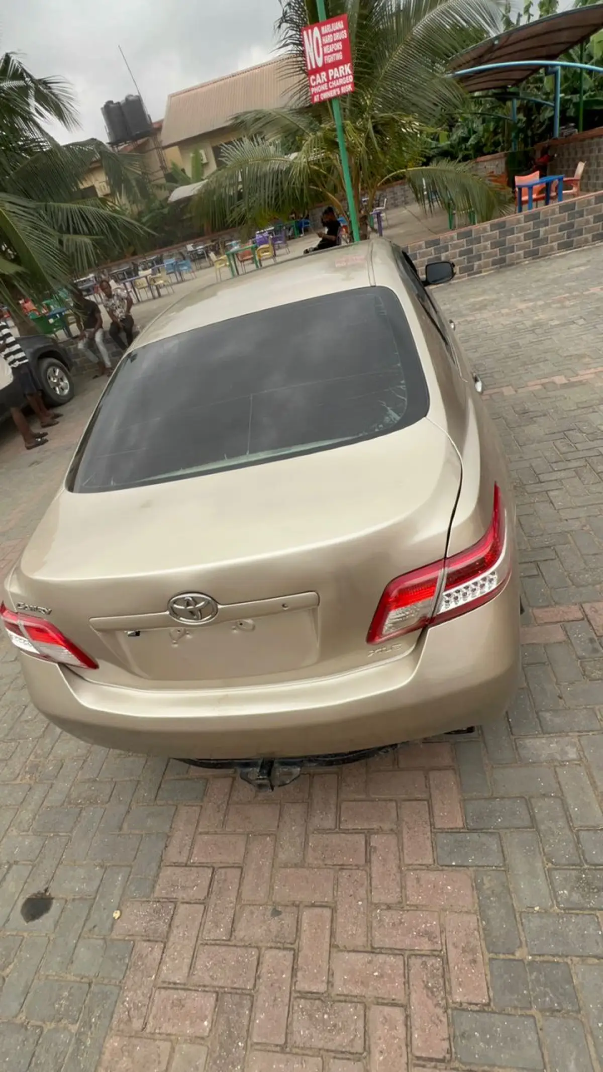 Toyota Camry 2009 XLE - Image 11