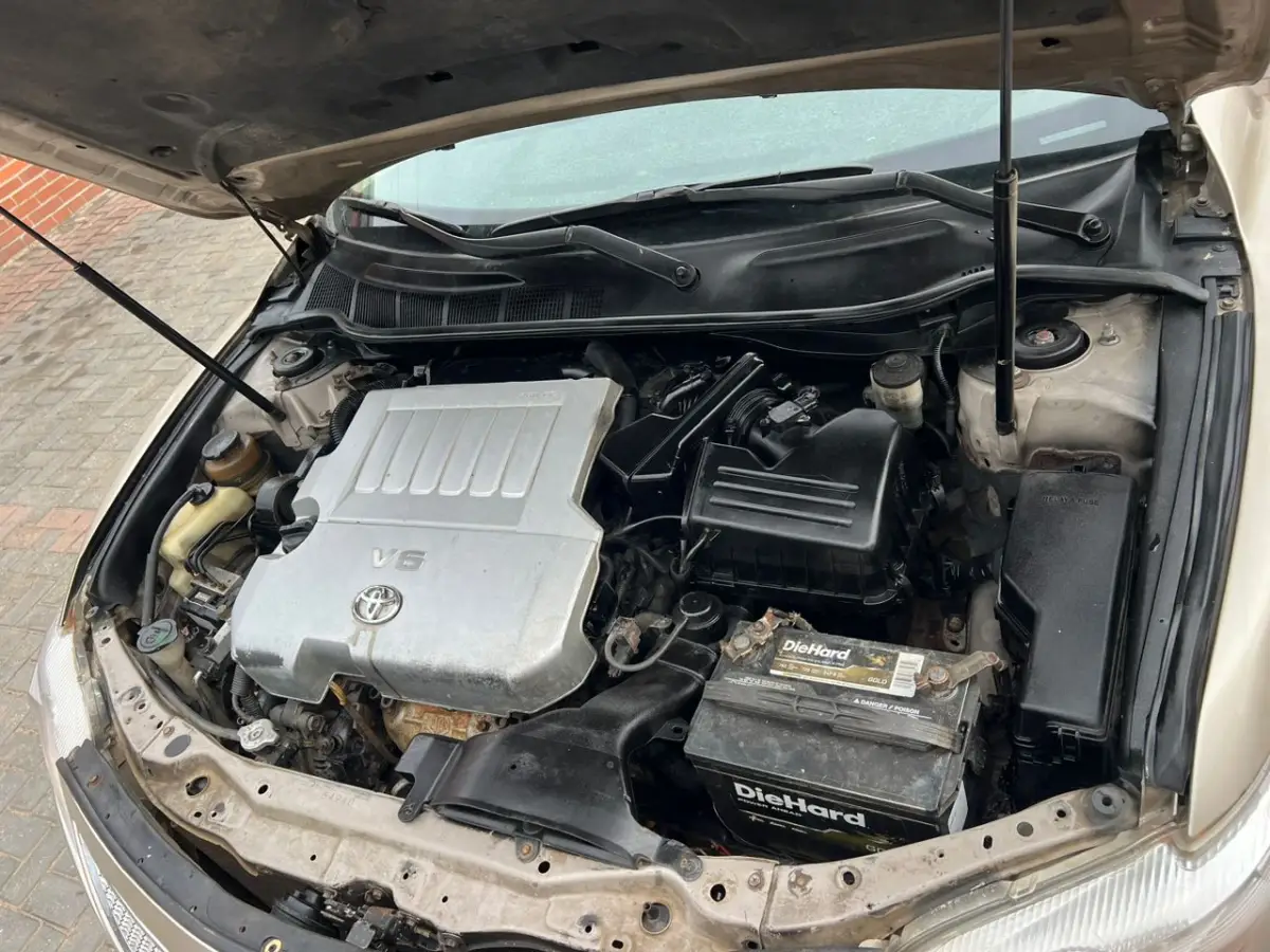 Toyota Camry 2009 XLE - Image 12