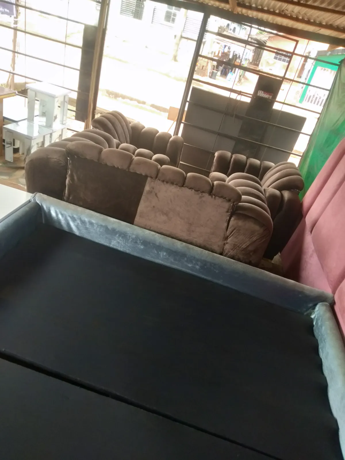 Furniture utensils - Image 1