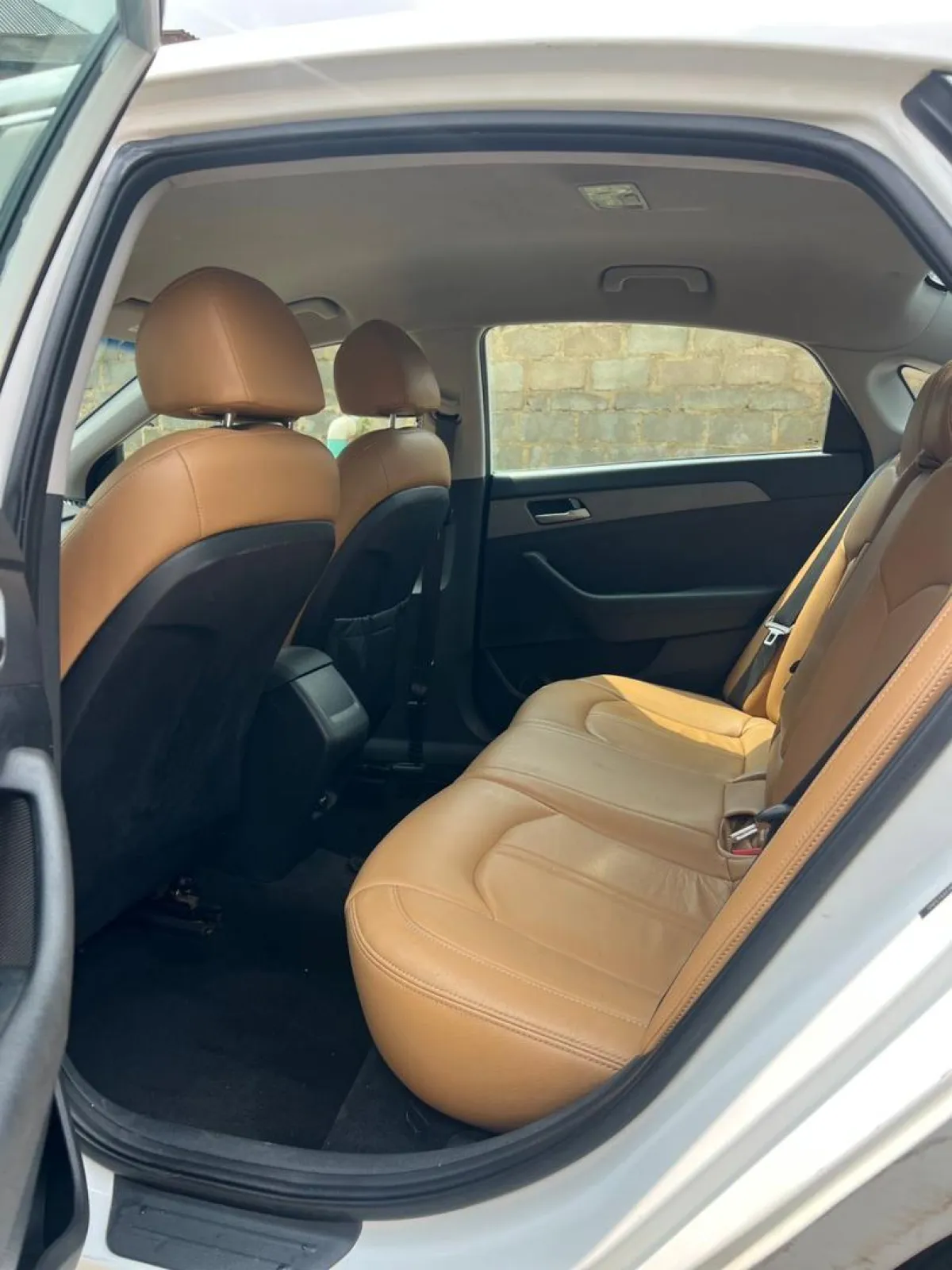 Hyundai Sonata - Image 4