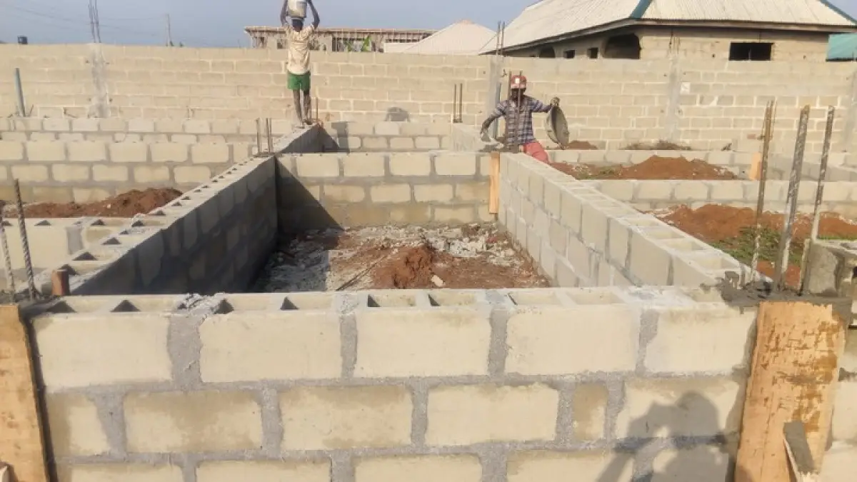 Experience bricklayer - Image 1