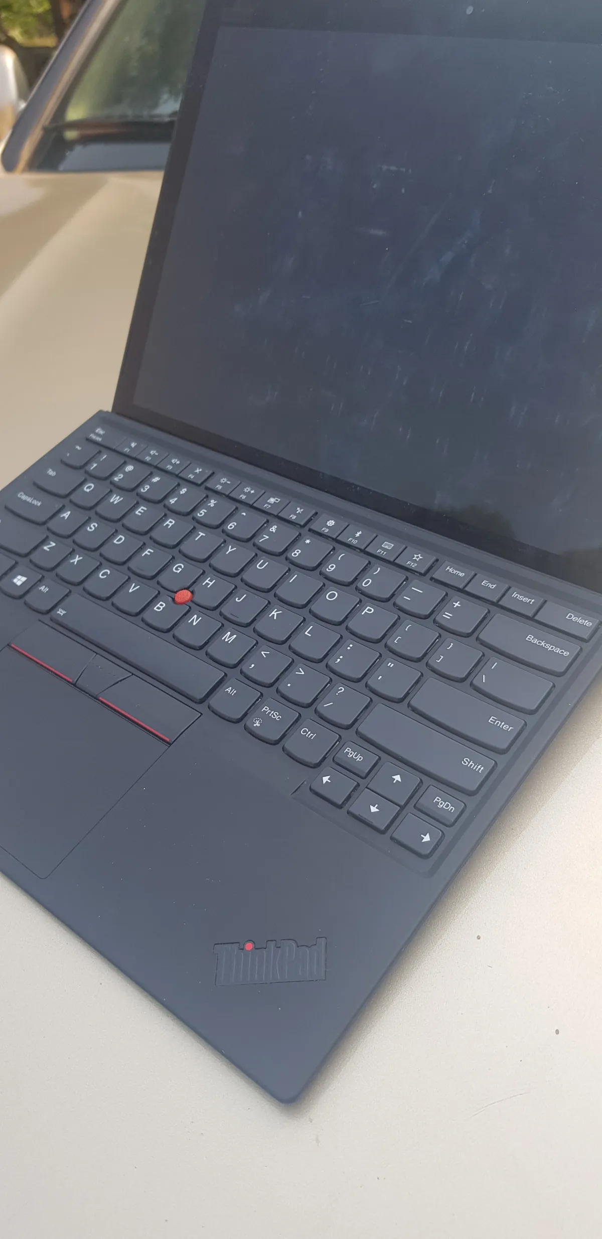 Lenovo ThinkPad X1 carbon convertible - Image 5