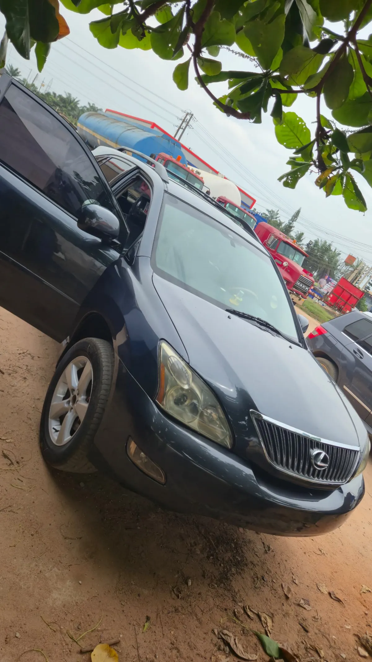 Lexus rx330 - Image 4