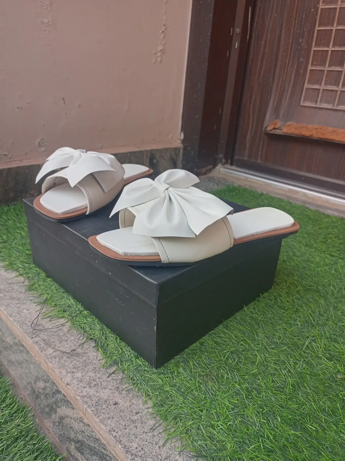 Luxury slippers - Image 2