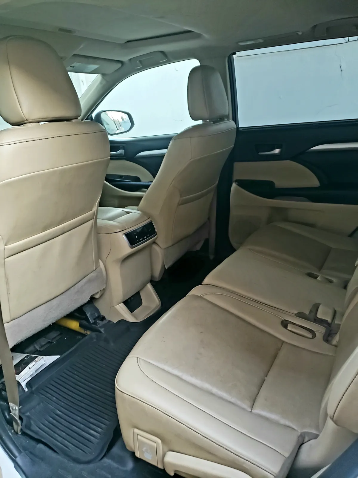 2019 Toyota Highlander XLE - Image 9