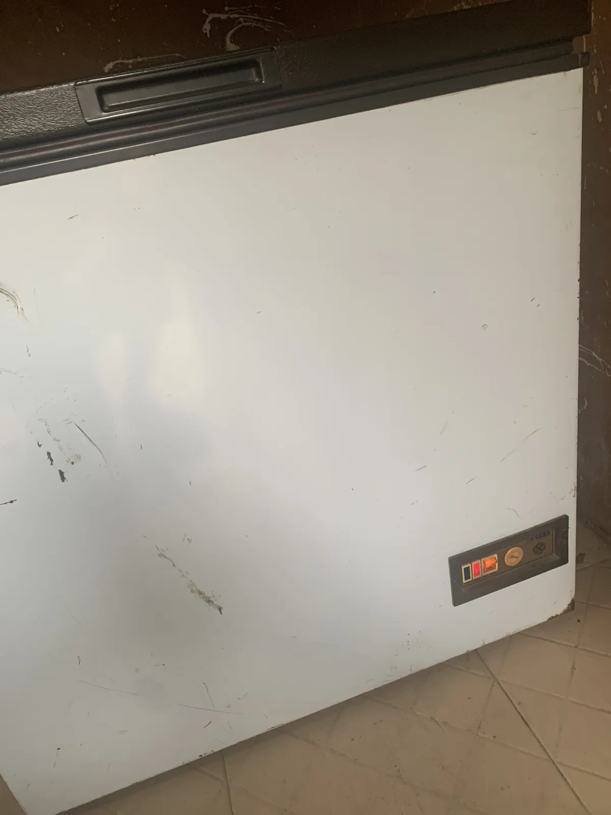 Freezer 208 liters for sale - Image 1