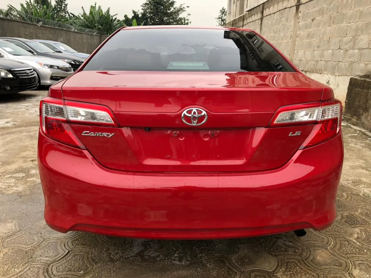 Toyota Camry 2012 Available call - Image 4