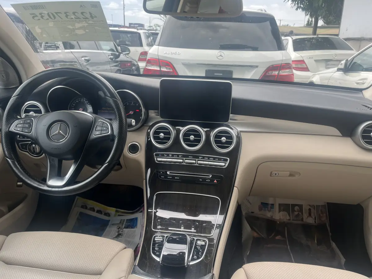 Foreign Used 2017 Mercedes Benz Glc300 - Image 5