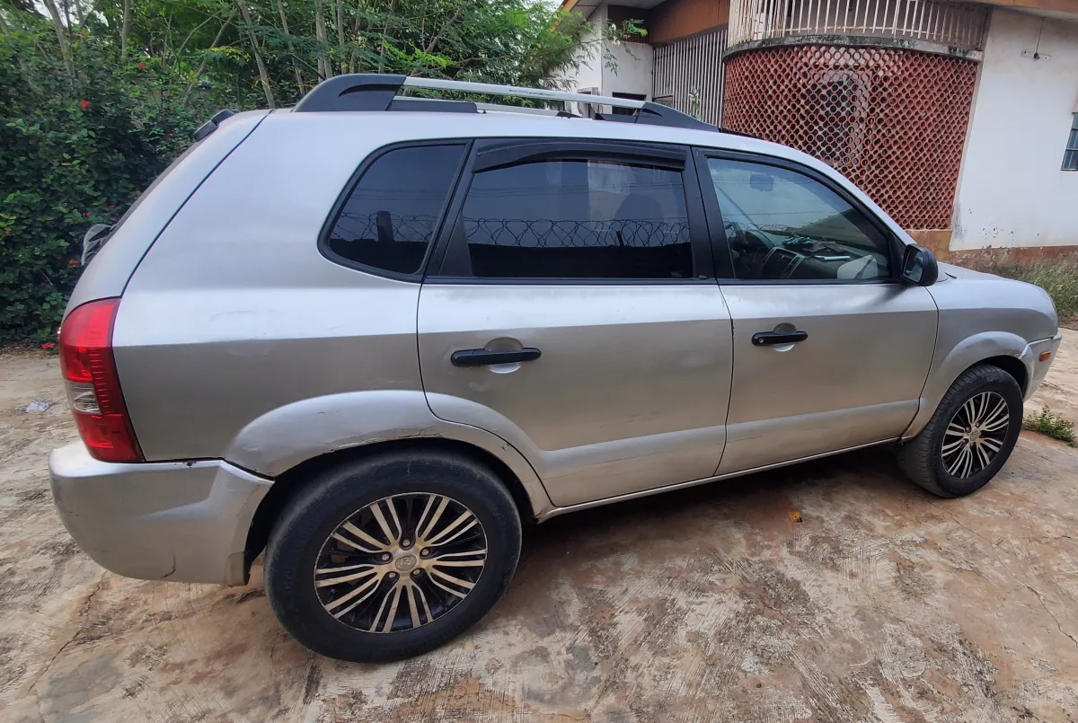 Hyundai Tucson - Image 1