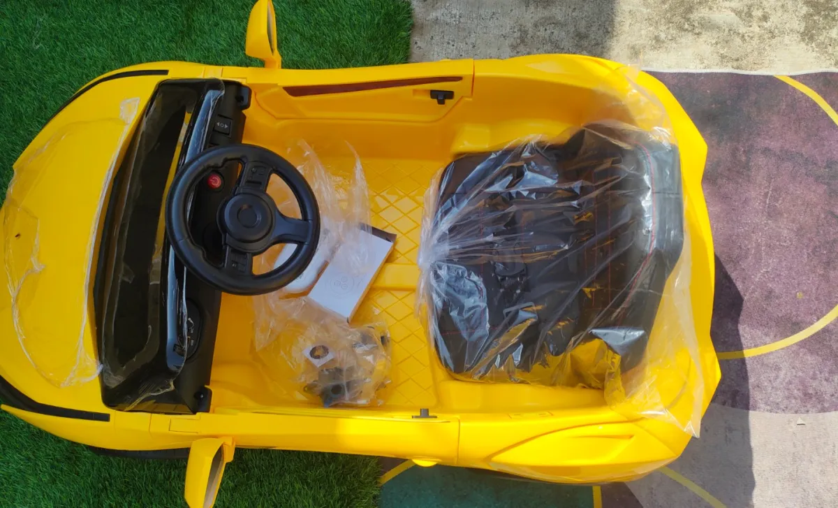 Kids Lamborghini toy car - Image 2