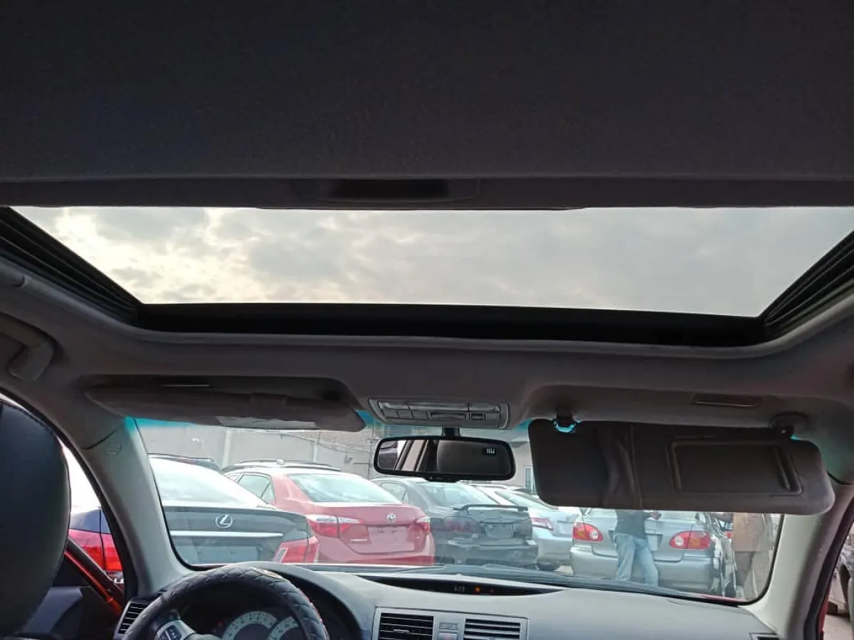 Toyota Camry 2009 Model SE - Image 3