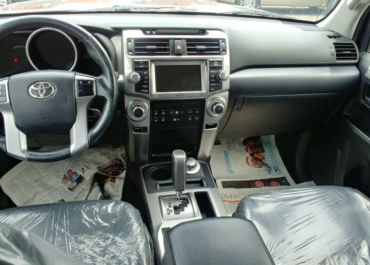 Full Limited Trim 2012 Toyota 4runner. 3 Seater - Image 3
