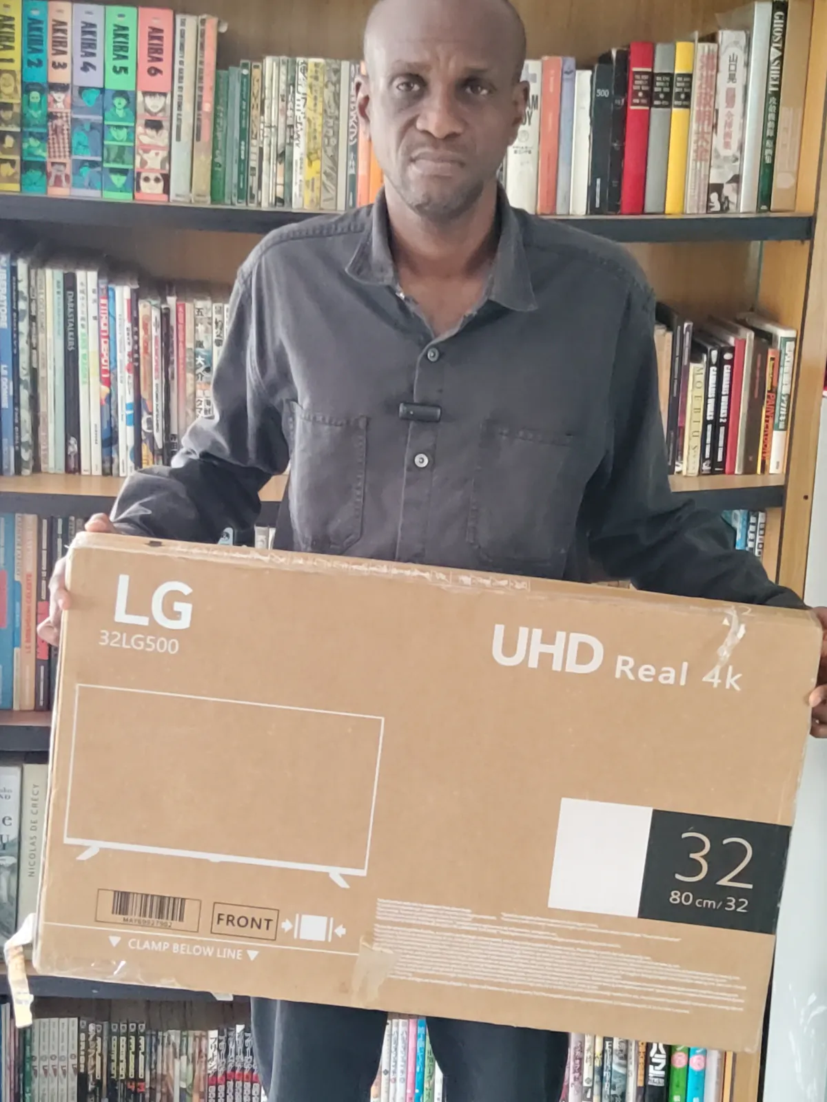 LG TV 32LG500 - Image 3