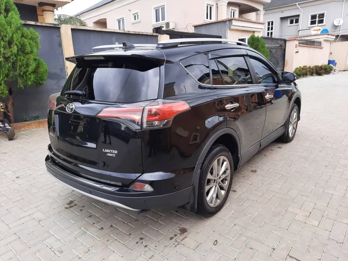 Pristine Clean Toyota RAV4 2016 Model - Image 1