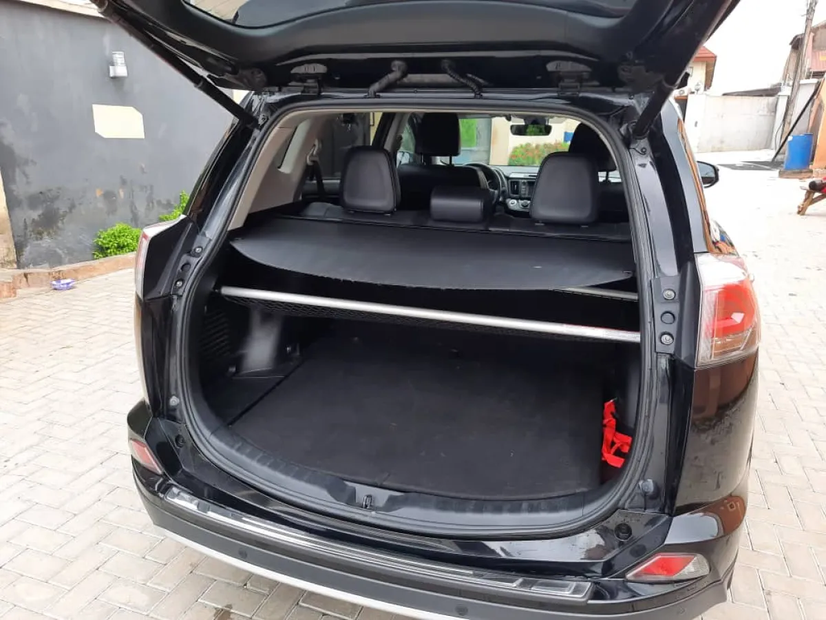 Pristine Clean Toyota RAV4 2016 Model - Image 5