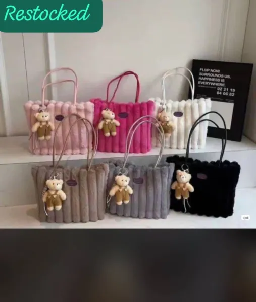 Plush Fluffy Tote Perfect for Everyday Style