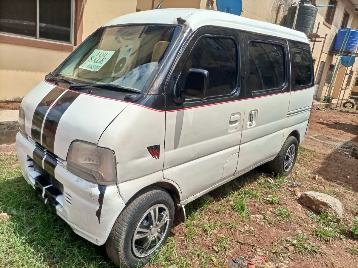 Used mini bus Suzuki every - Image 2