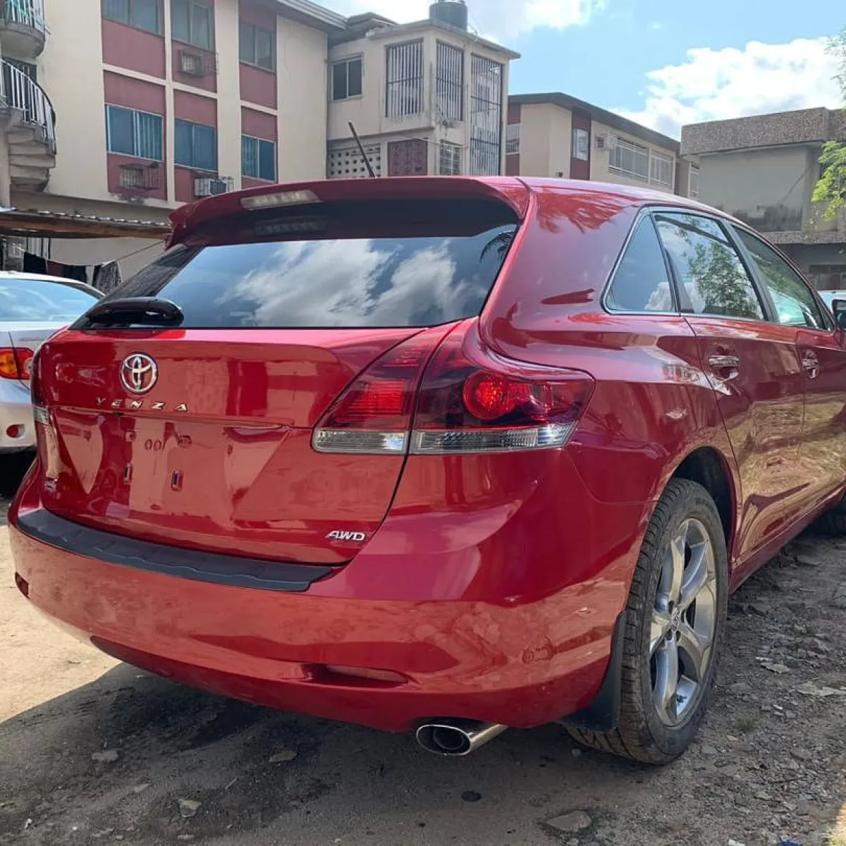 Newly Arrived Tokunbo Toyota Venza - Image 4