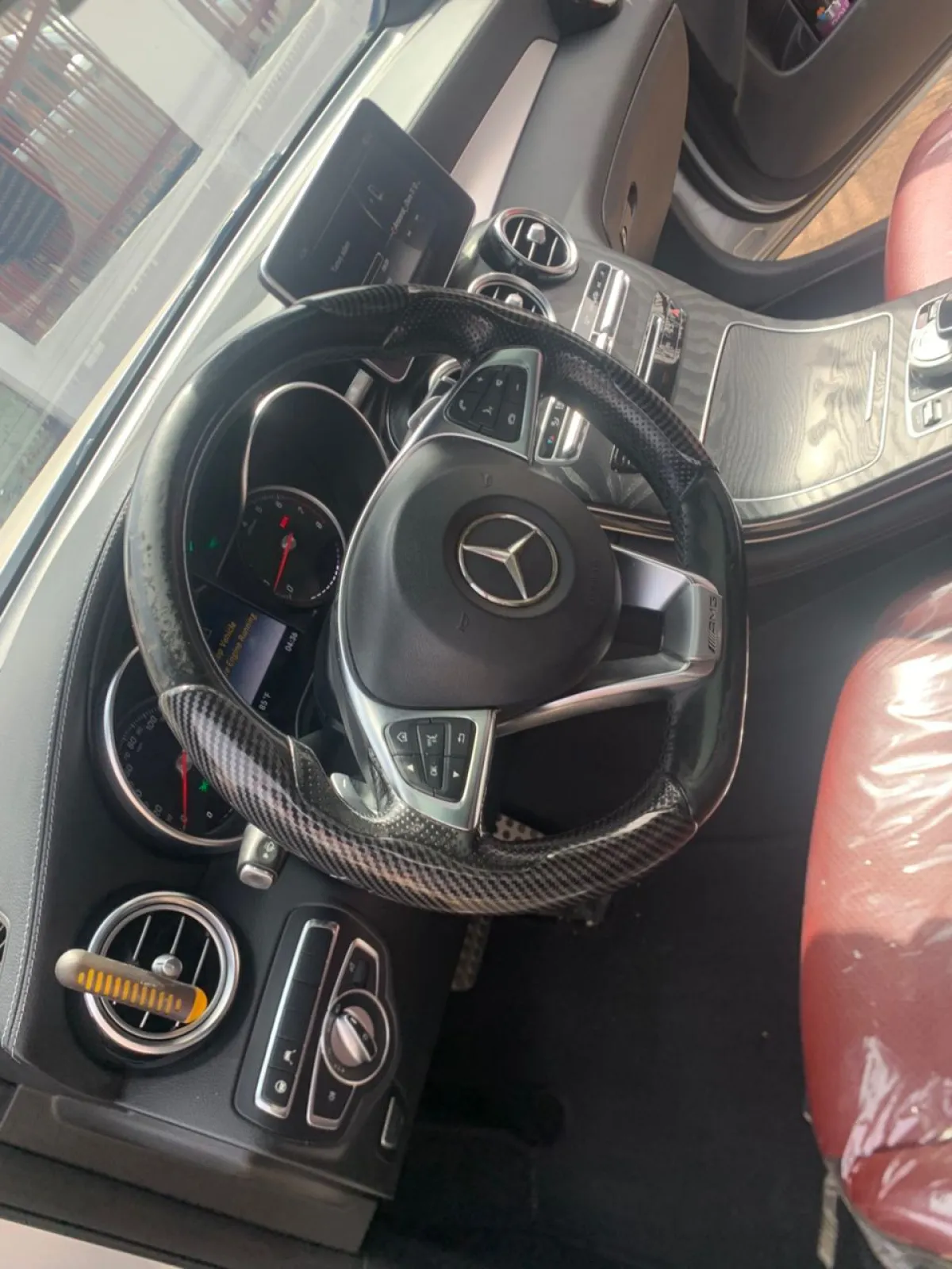 Mercedes Benz GLC300 2017 Coupe 4matic full Option - Image 4