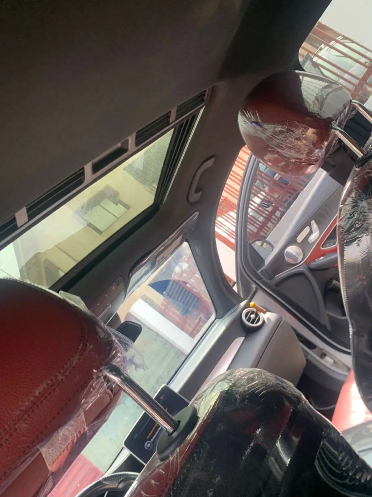 Mercedes Benz GLC300 2017 Coupe 4matic full Option - Image 10