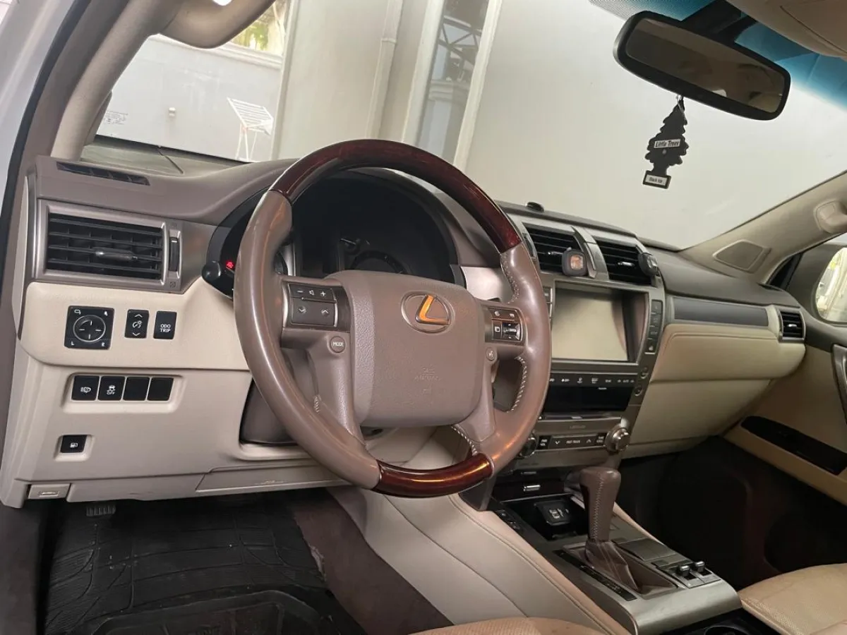 Lexus GX 460 2016 - Image 7
