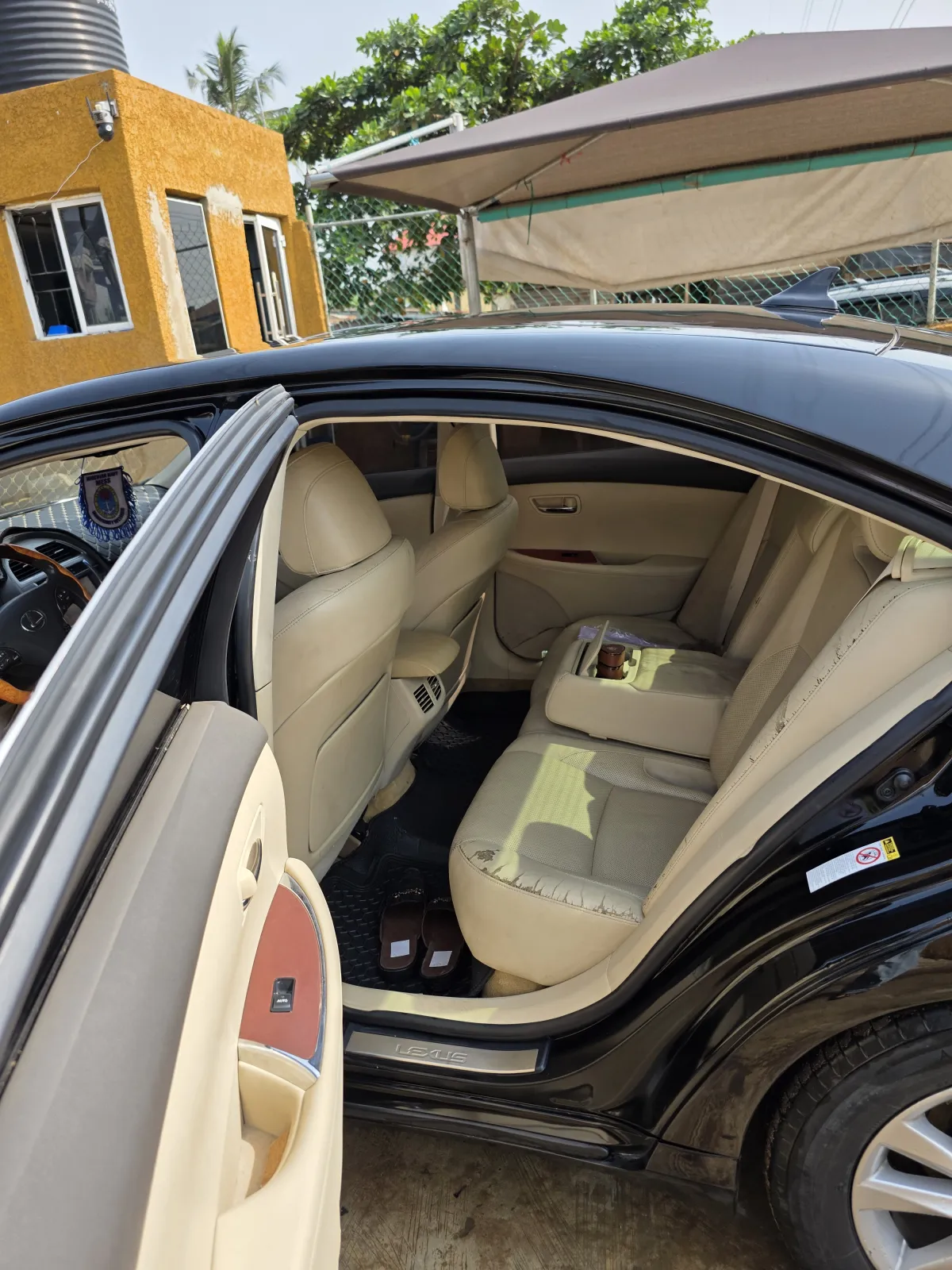 Es350 2012 model - Image 4