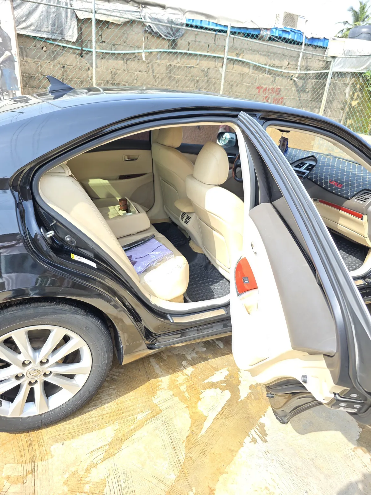 Es350 2012 model - Image 7