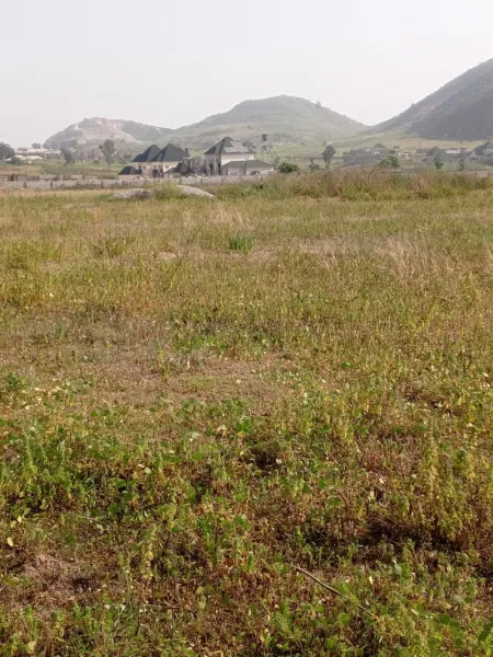 Land and plot ranging from 180sqm to 1000sqm