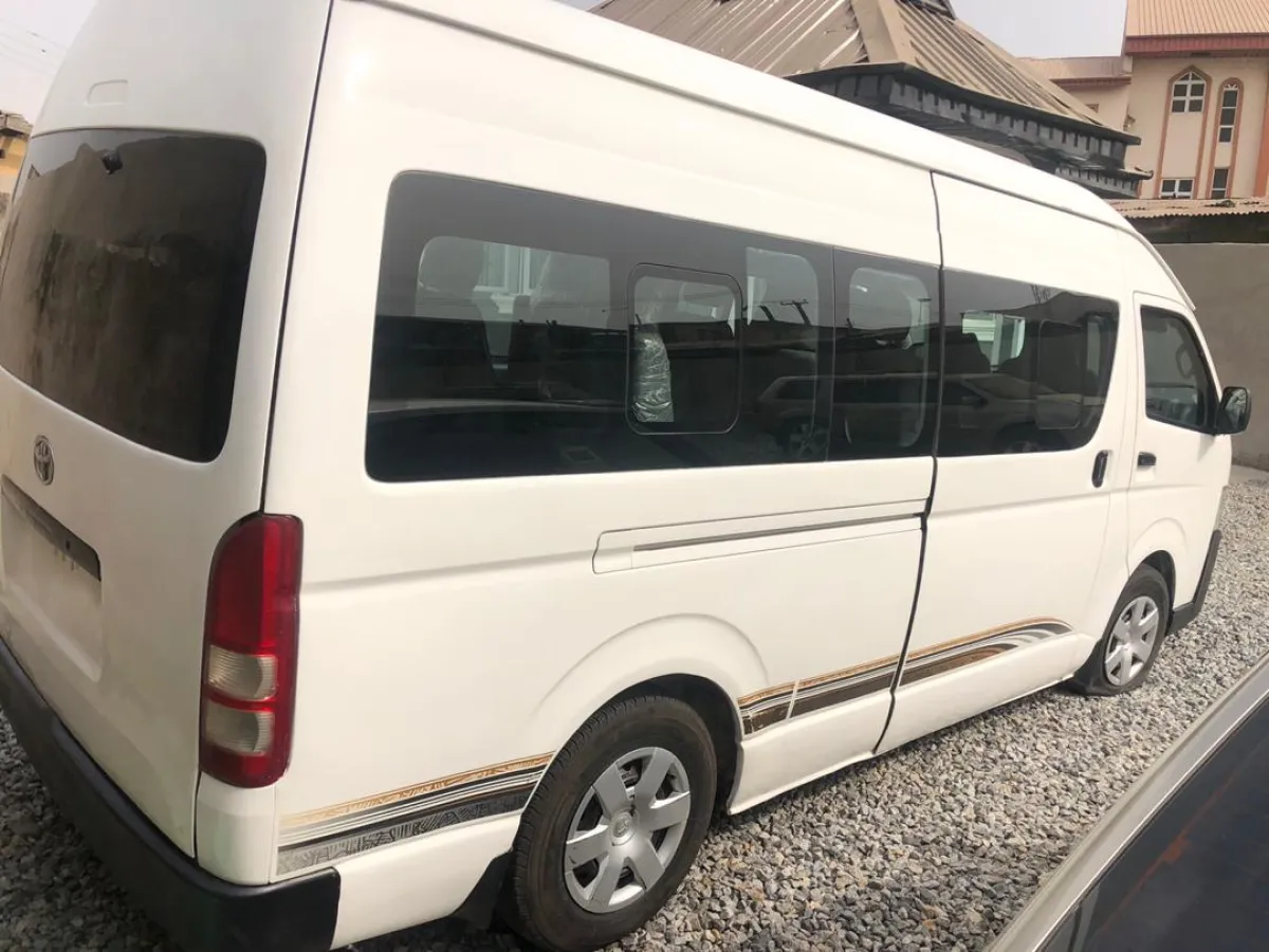 Newly Arrived Tokunbo Toyota Hiace - Image 5