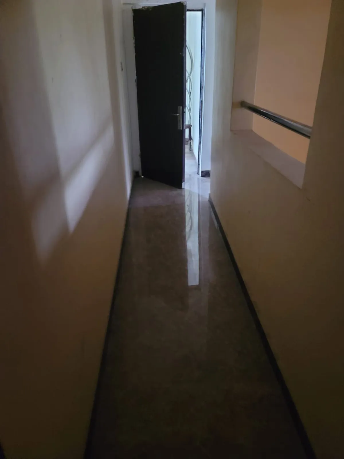 House and property for sale. - Image 9