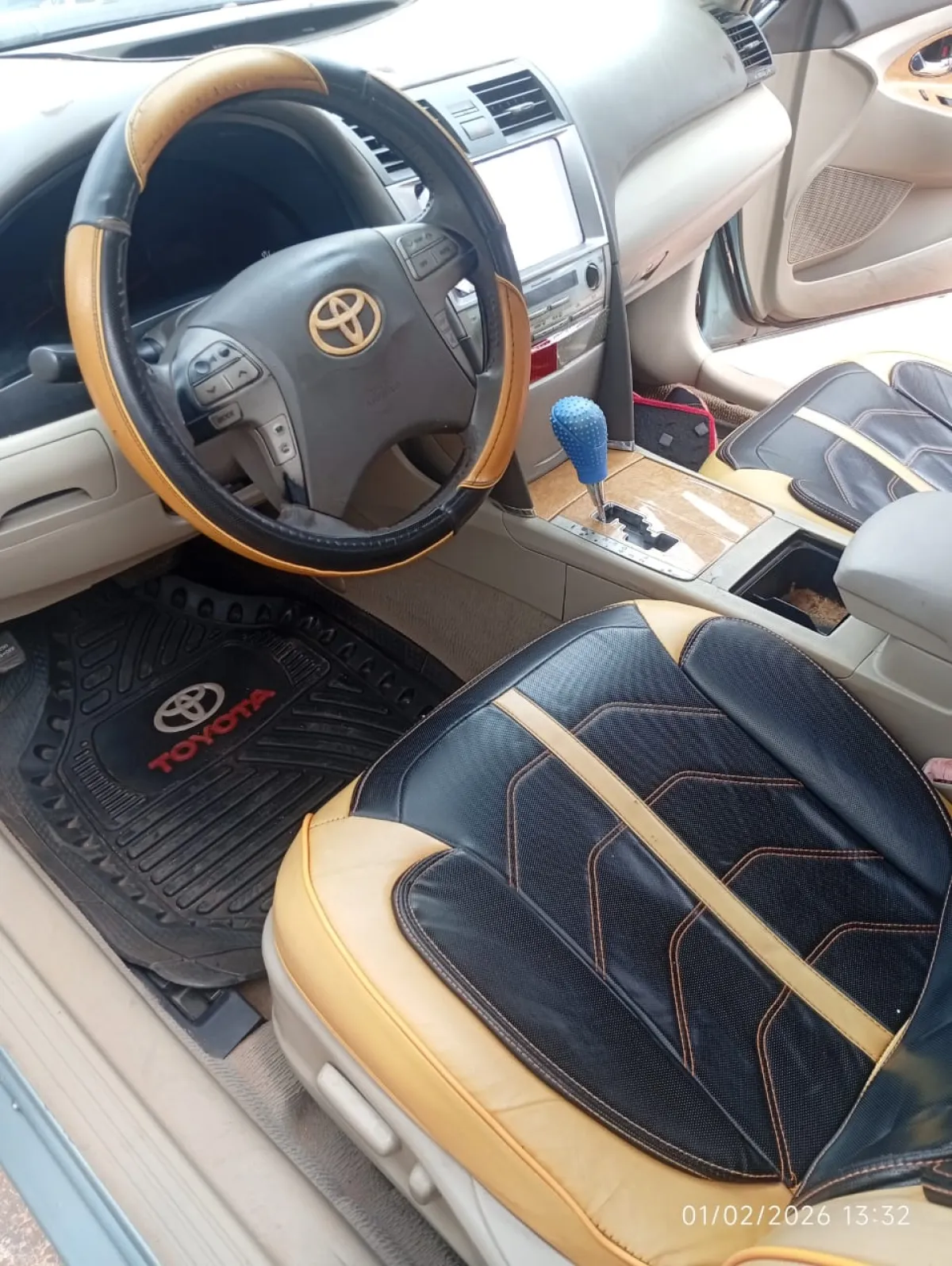 Avalon 1st gen distress sales - Image 3