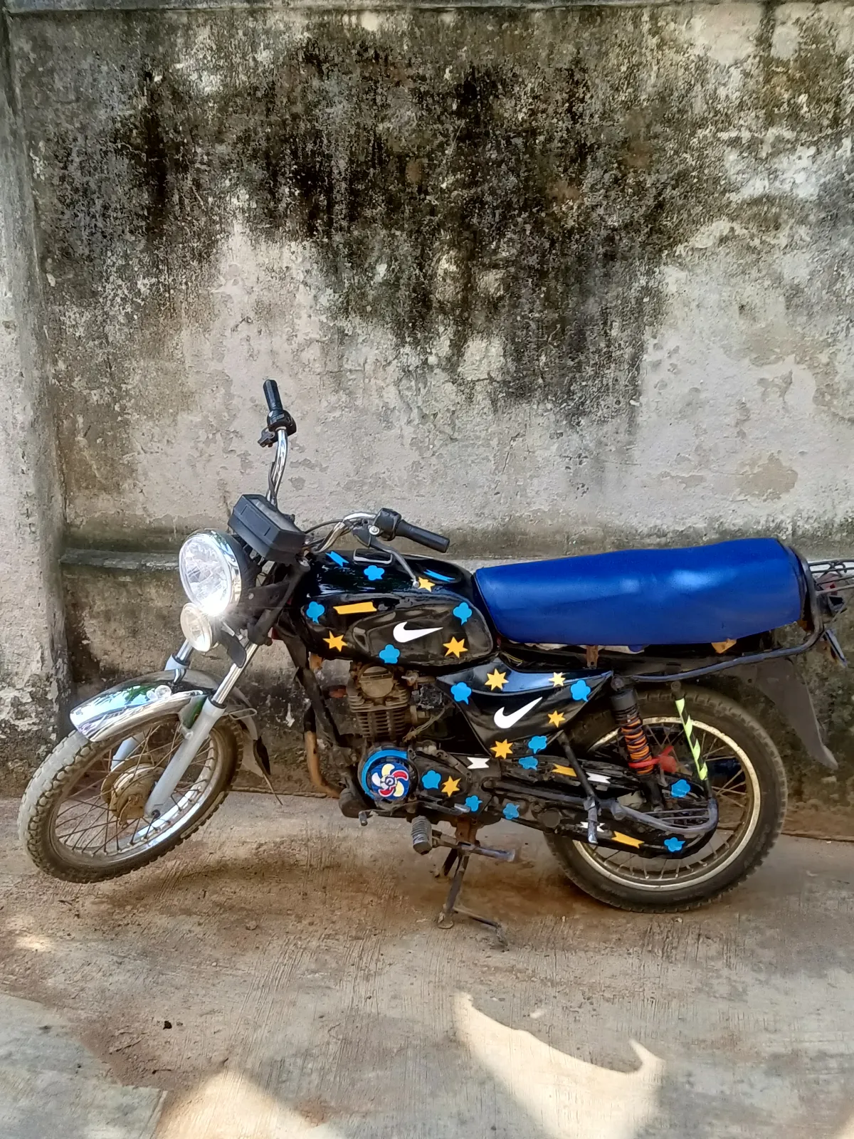 Neatly used Boxer - Image 1