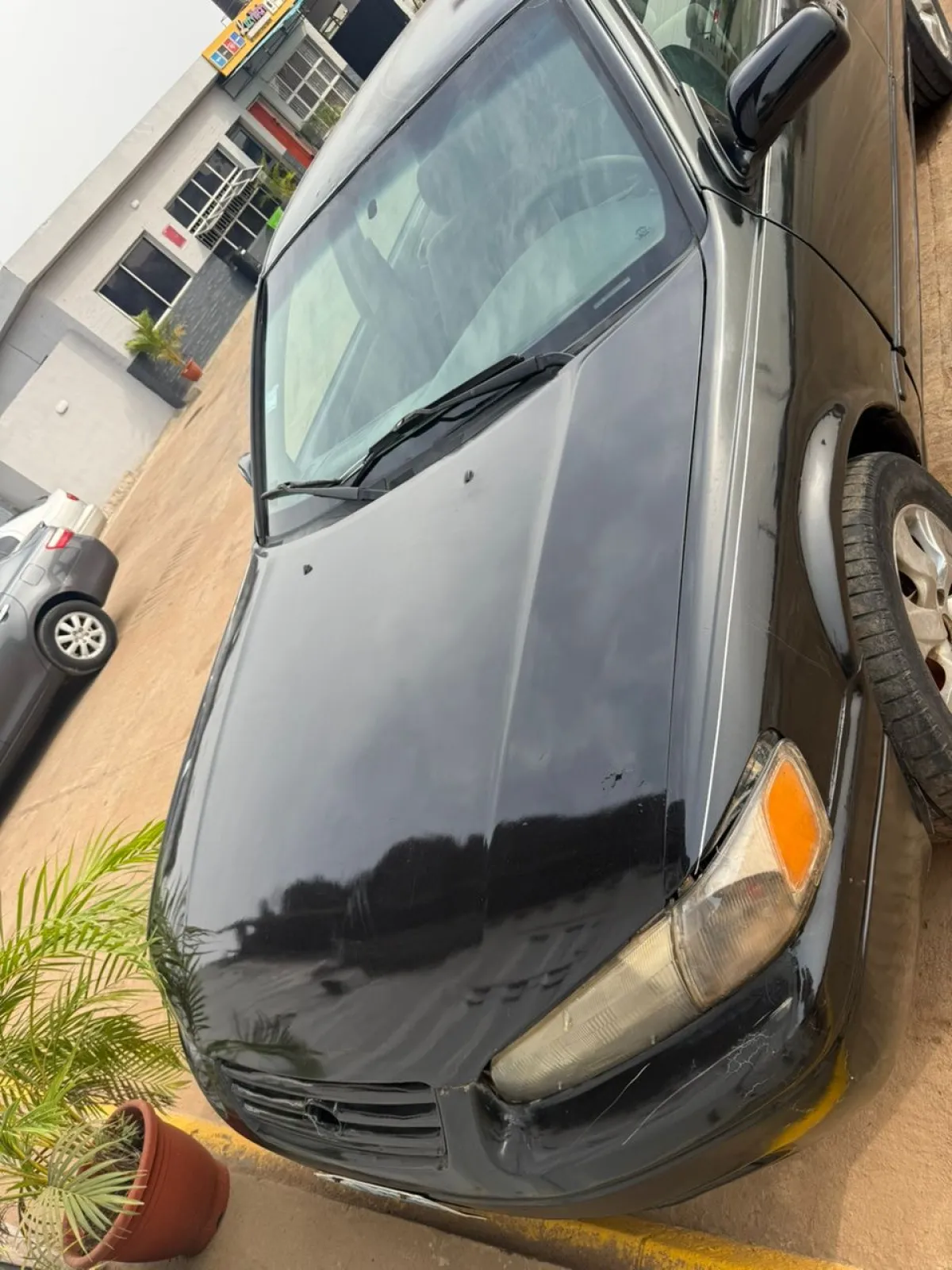 Toyota Camry LE - Image 2