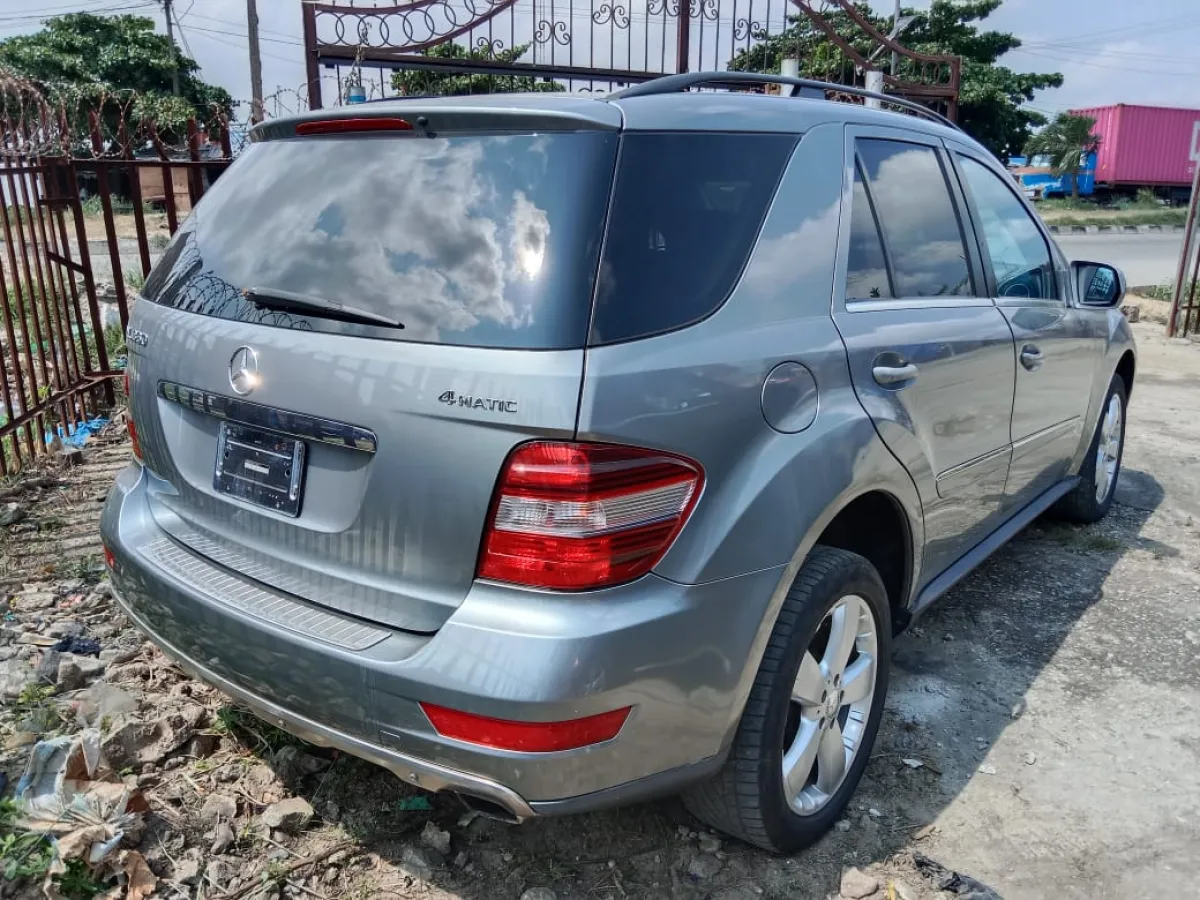 Newly Arrived Tokunbo Mercedes Benz ML 4Matic - Image 4