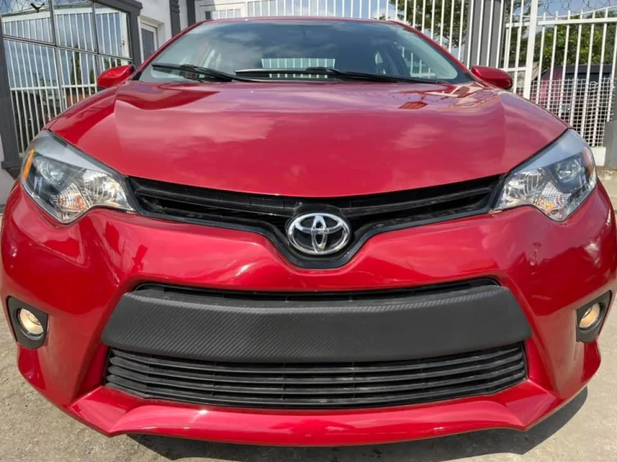 Foreign Used 2015 Toyota Corolla LE - Image 2