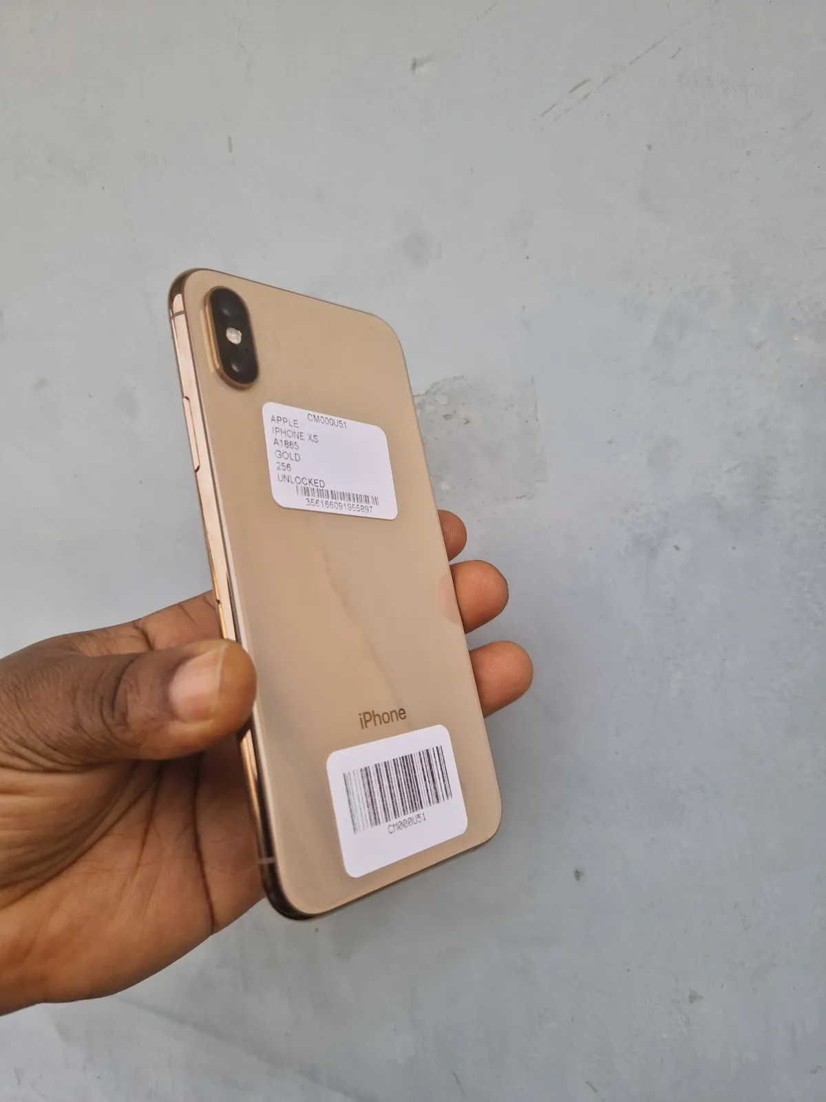 IPHONE xs 256GB - Image 2