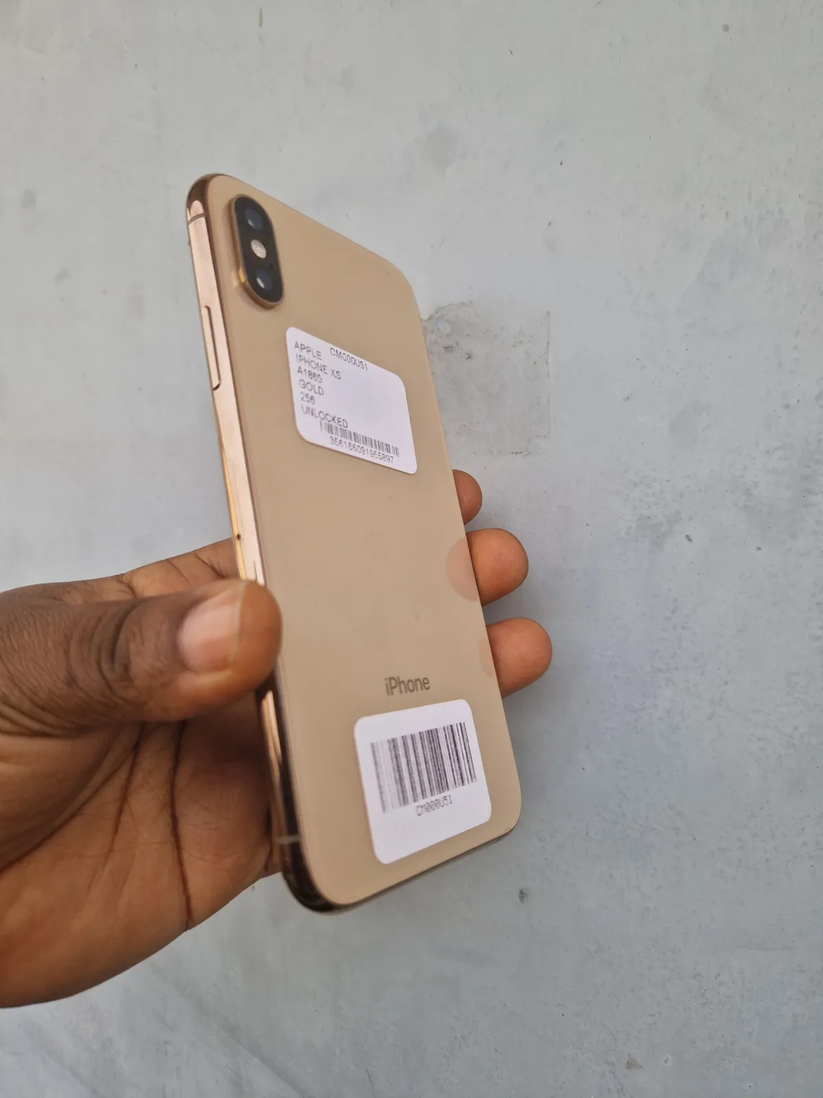 IPHONE xs 256GB - Image 4
