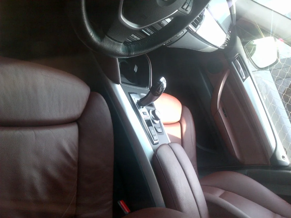 Clean Tokunbo Bmw x6 2010 - Image 4